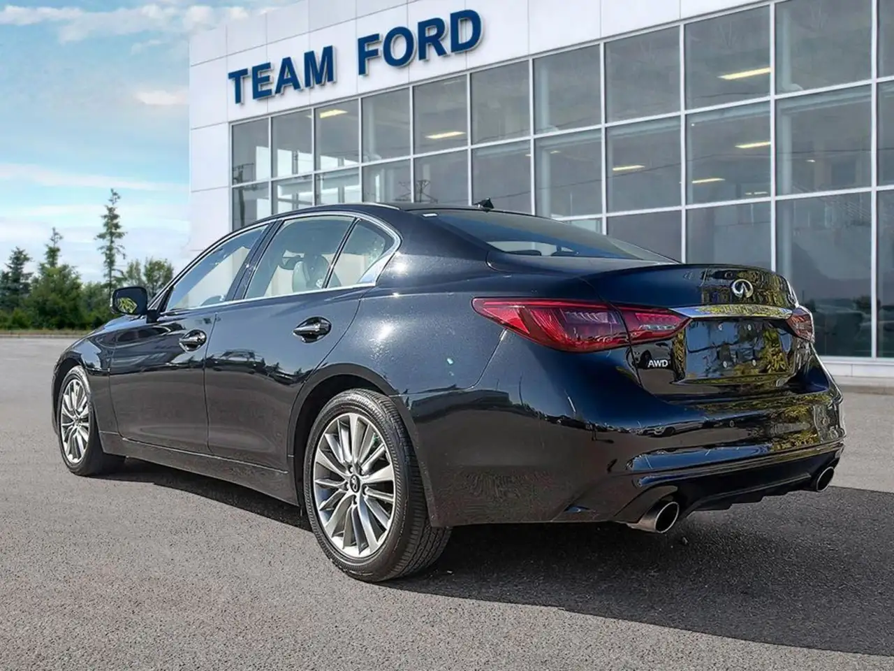 Infiniti Q50 - Image 4