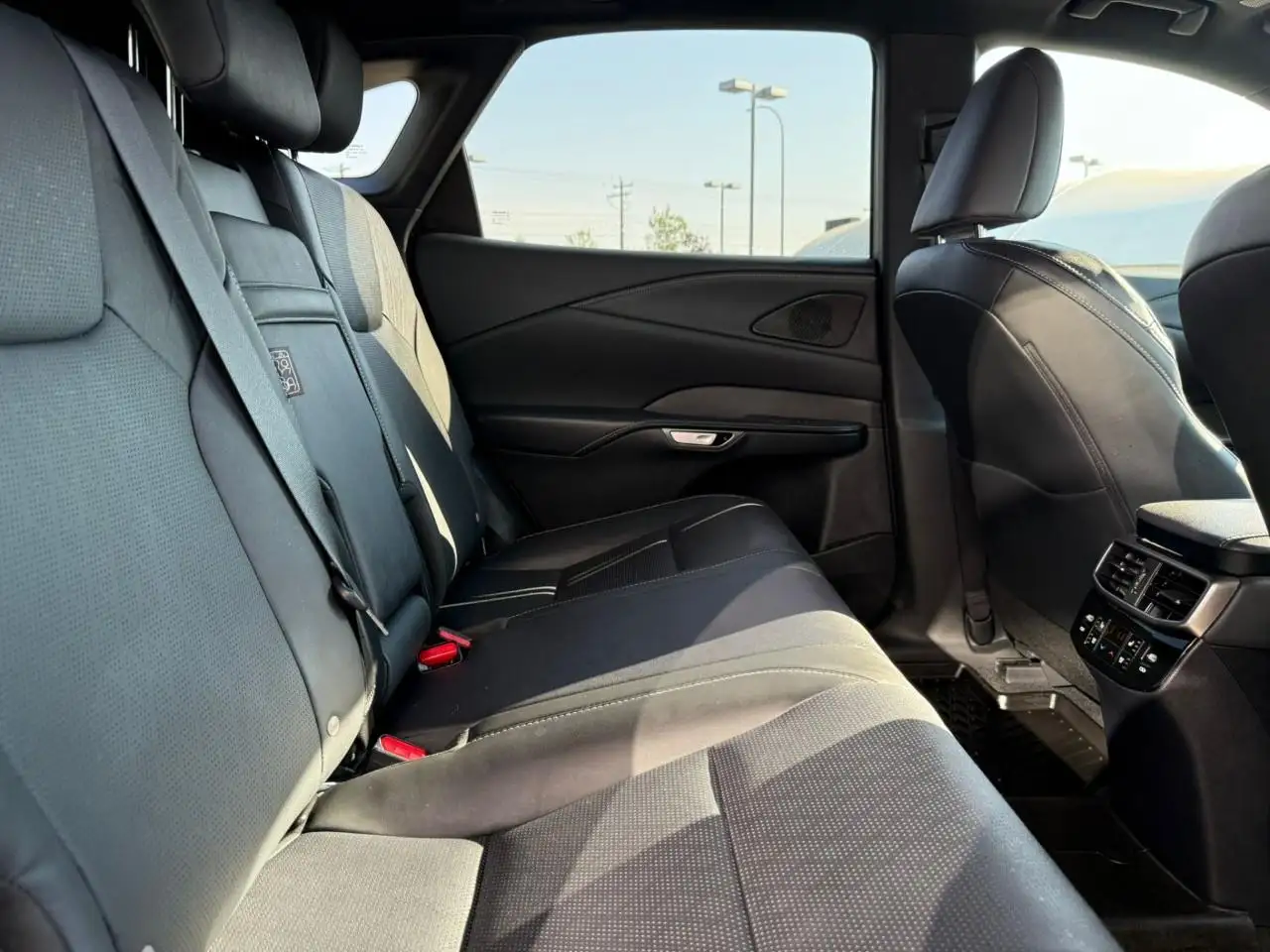 Lexus RX 350 - Image 10