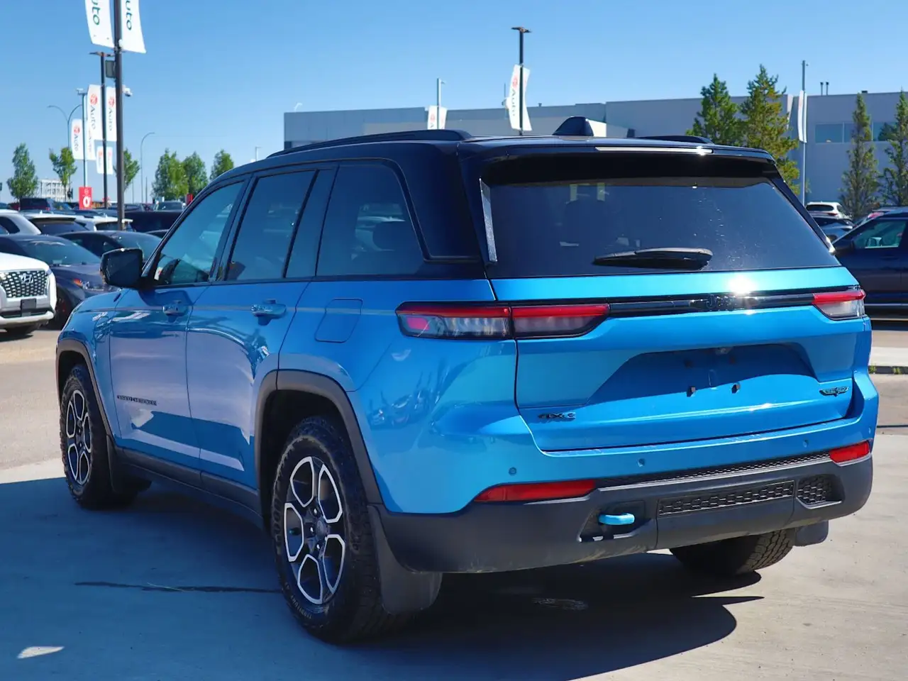 Jeep Grand Cherokee - Image 4