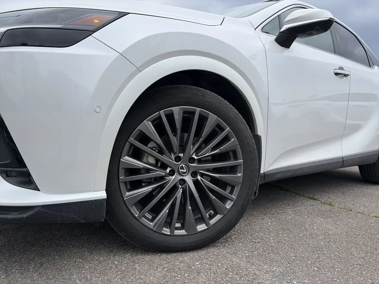 Lexus RX 350 - Image 18