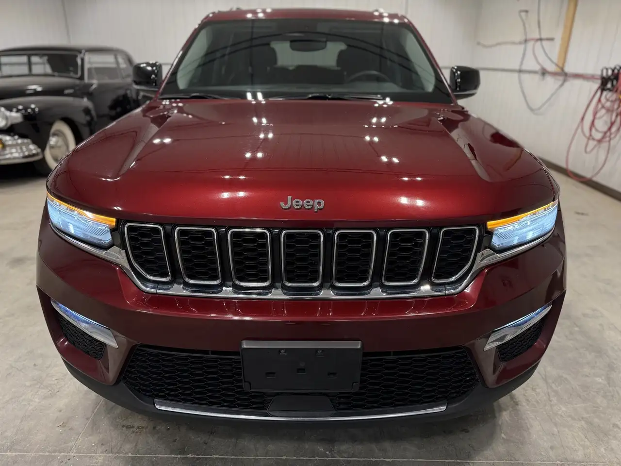 Jeep Grand Cherokee - Image 6