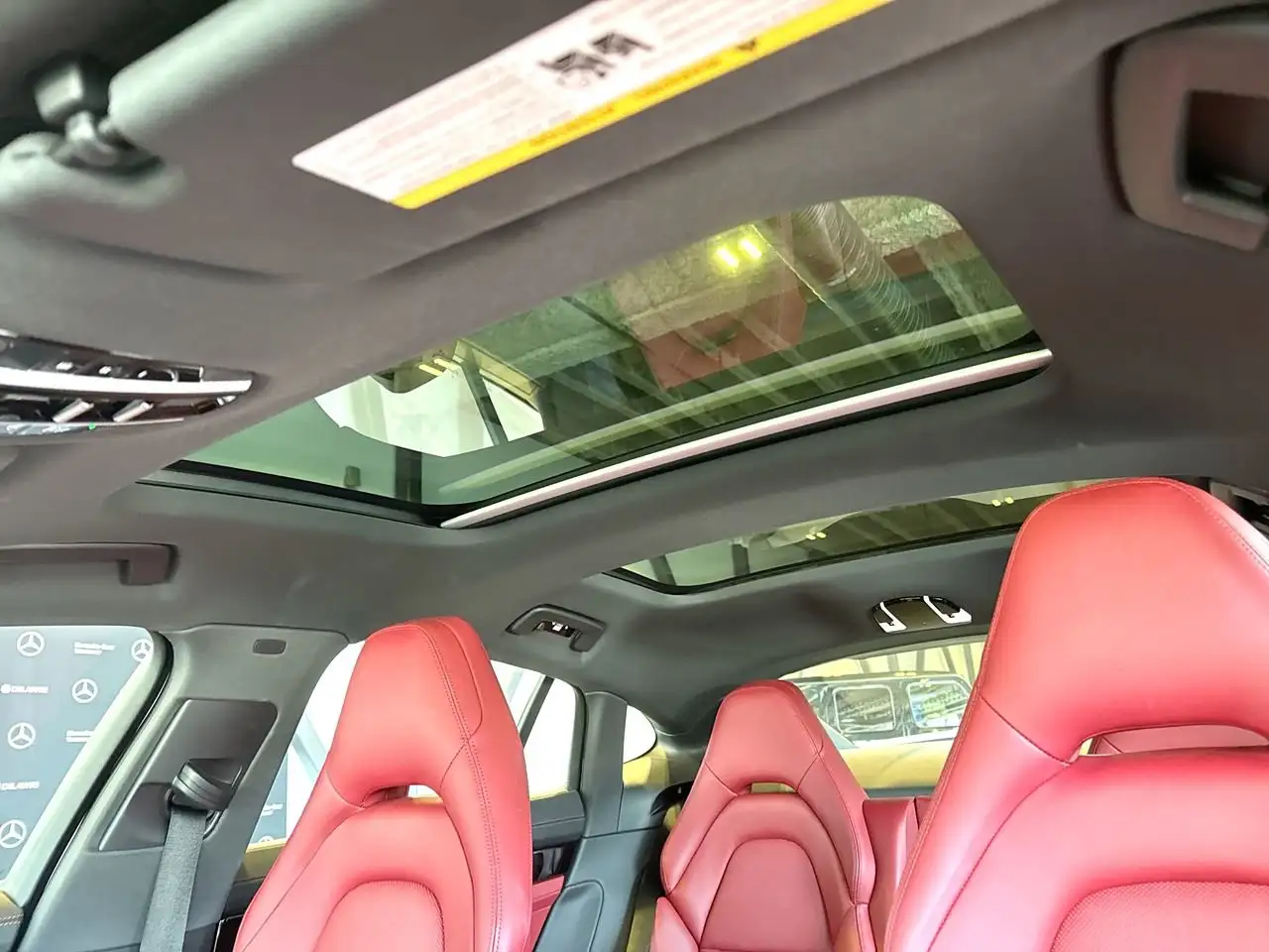 Porsche Panamera - Image 26