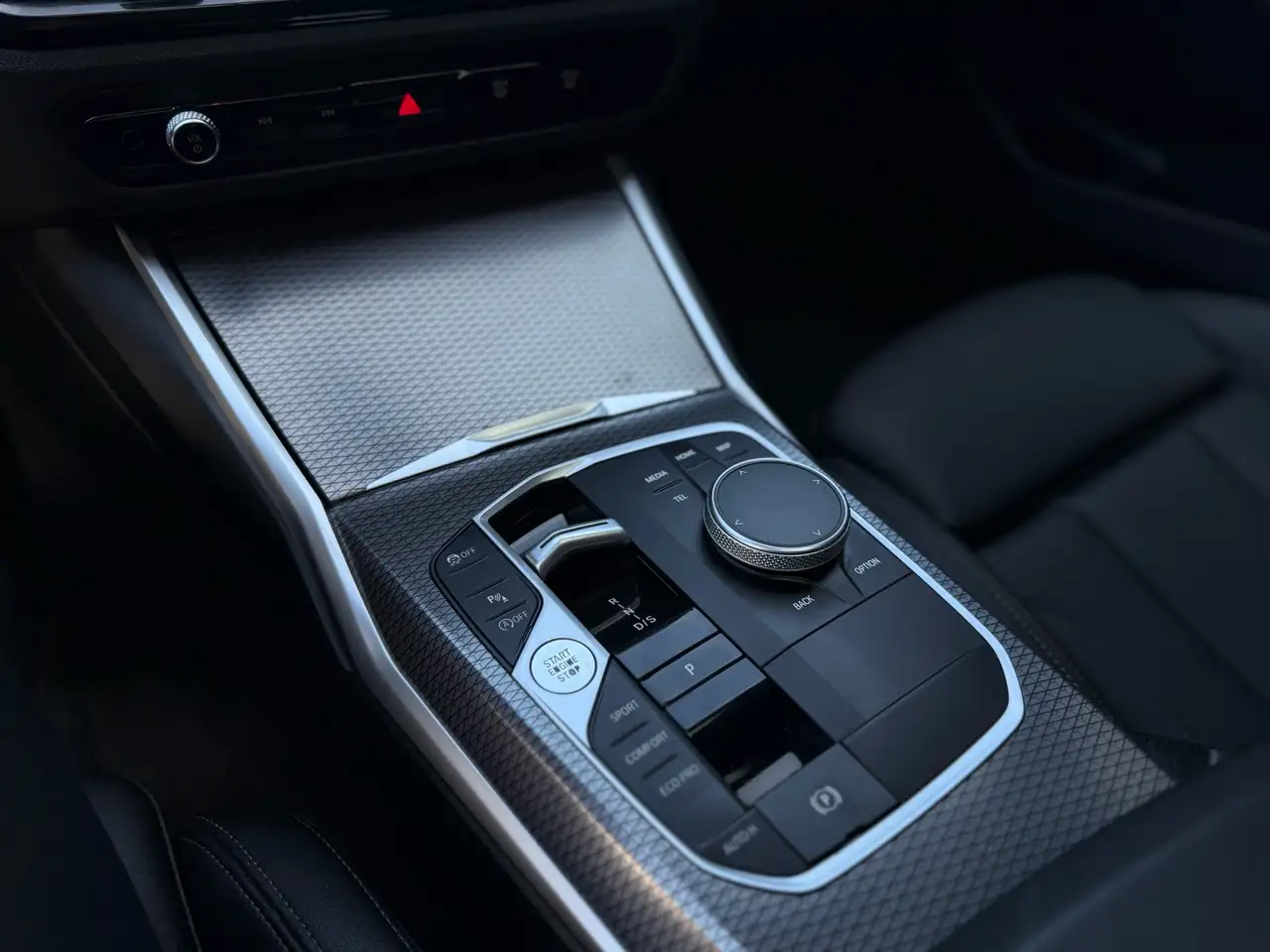BMW 3 Series - Image 18