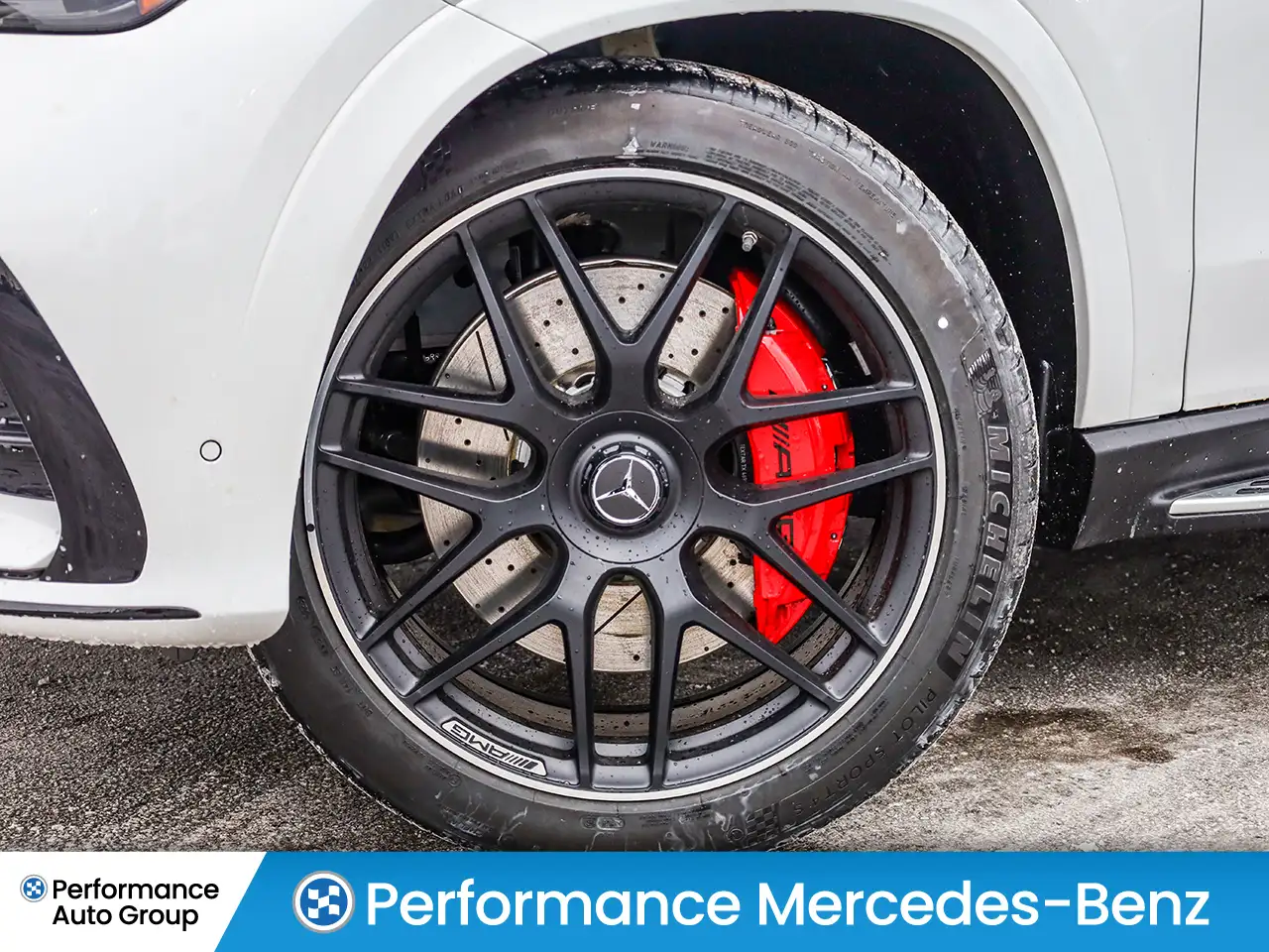 Mercedes-Benz GLE - Image 32