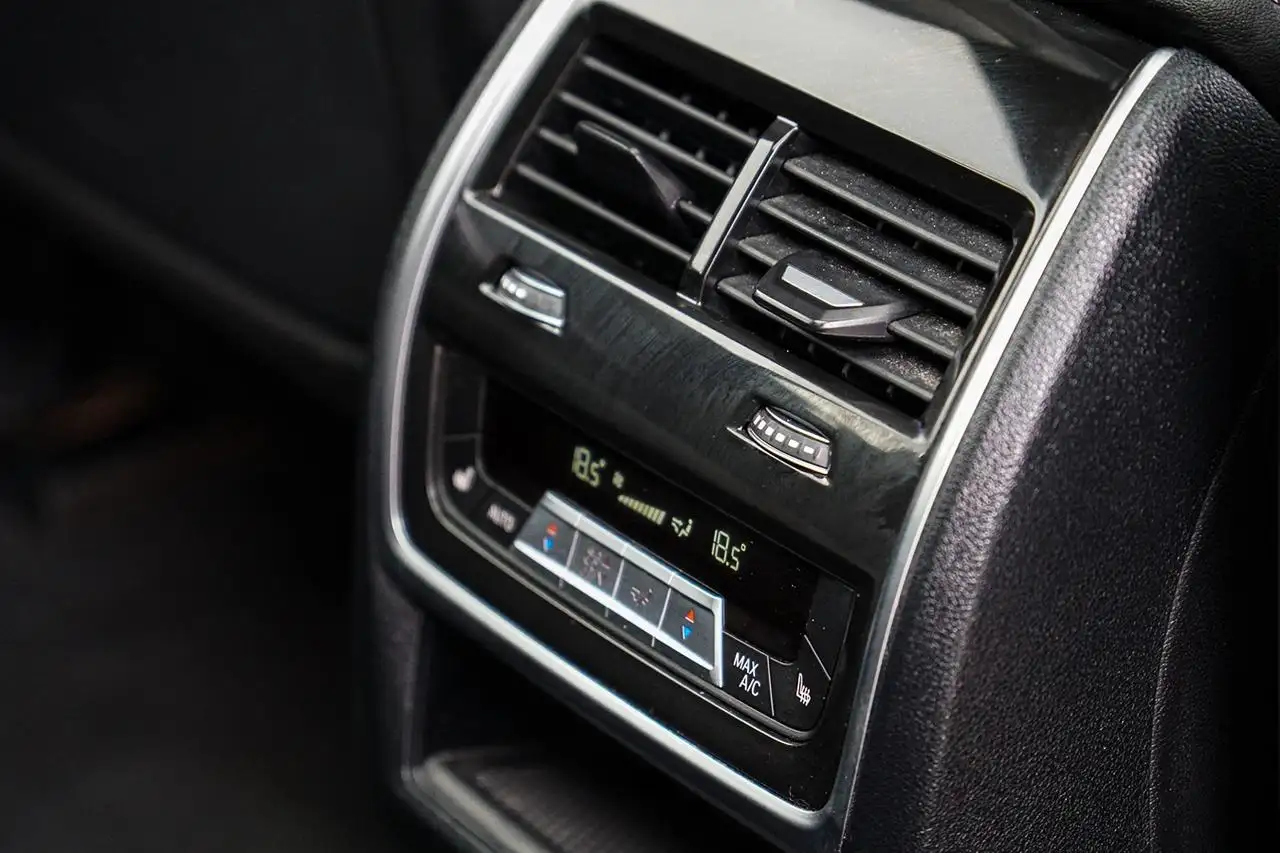 BMW X7 - Image 22