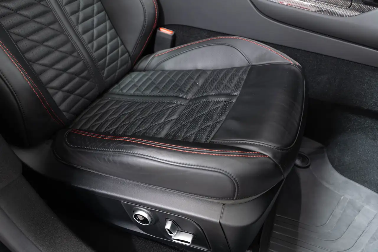 Maserati Levante - Image 21