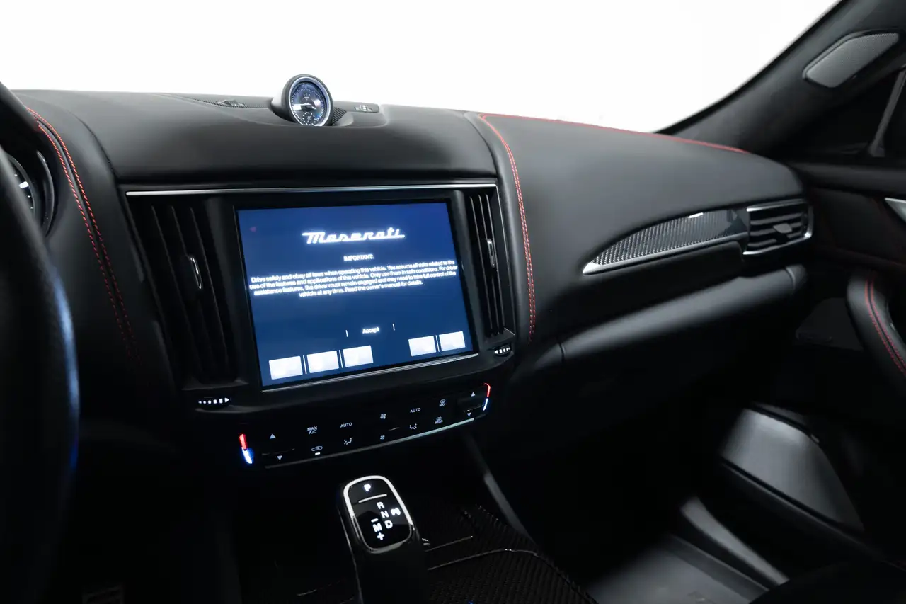 Maserati Levante - Image 17