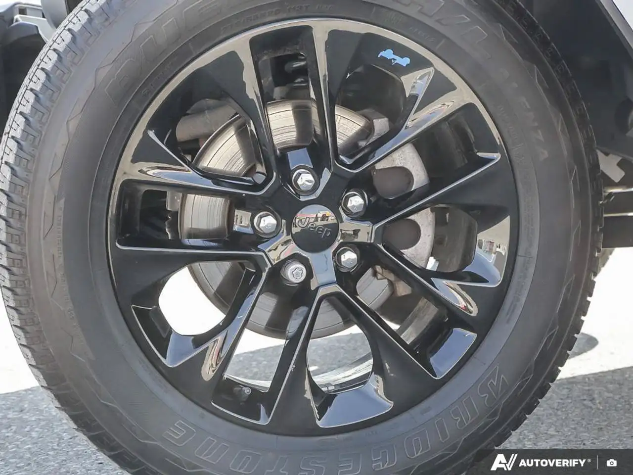 Jeep Wrangler - Image 10