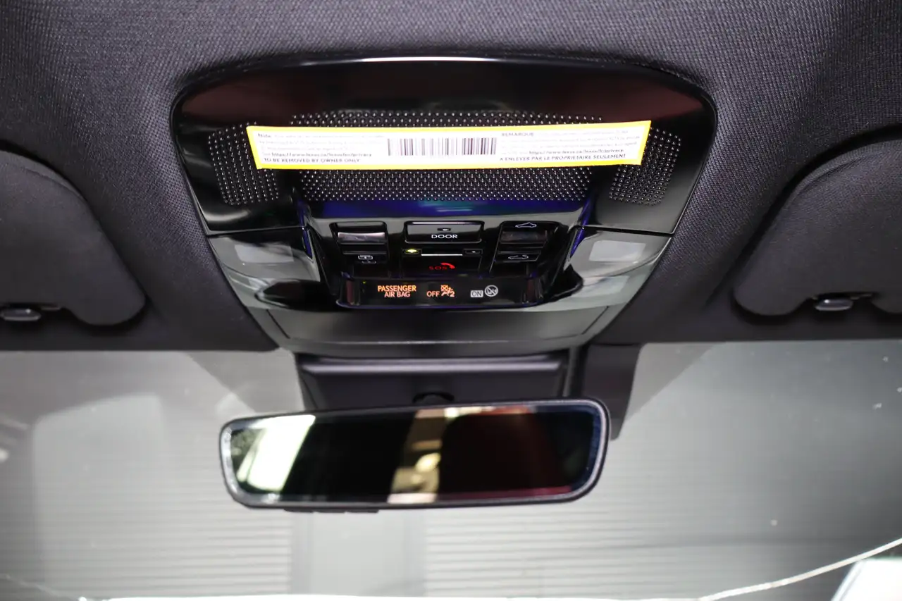 Lexus NX - Image 23