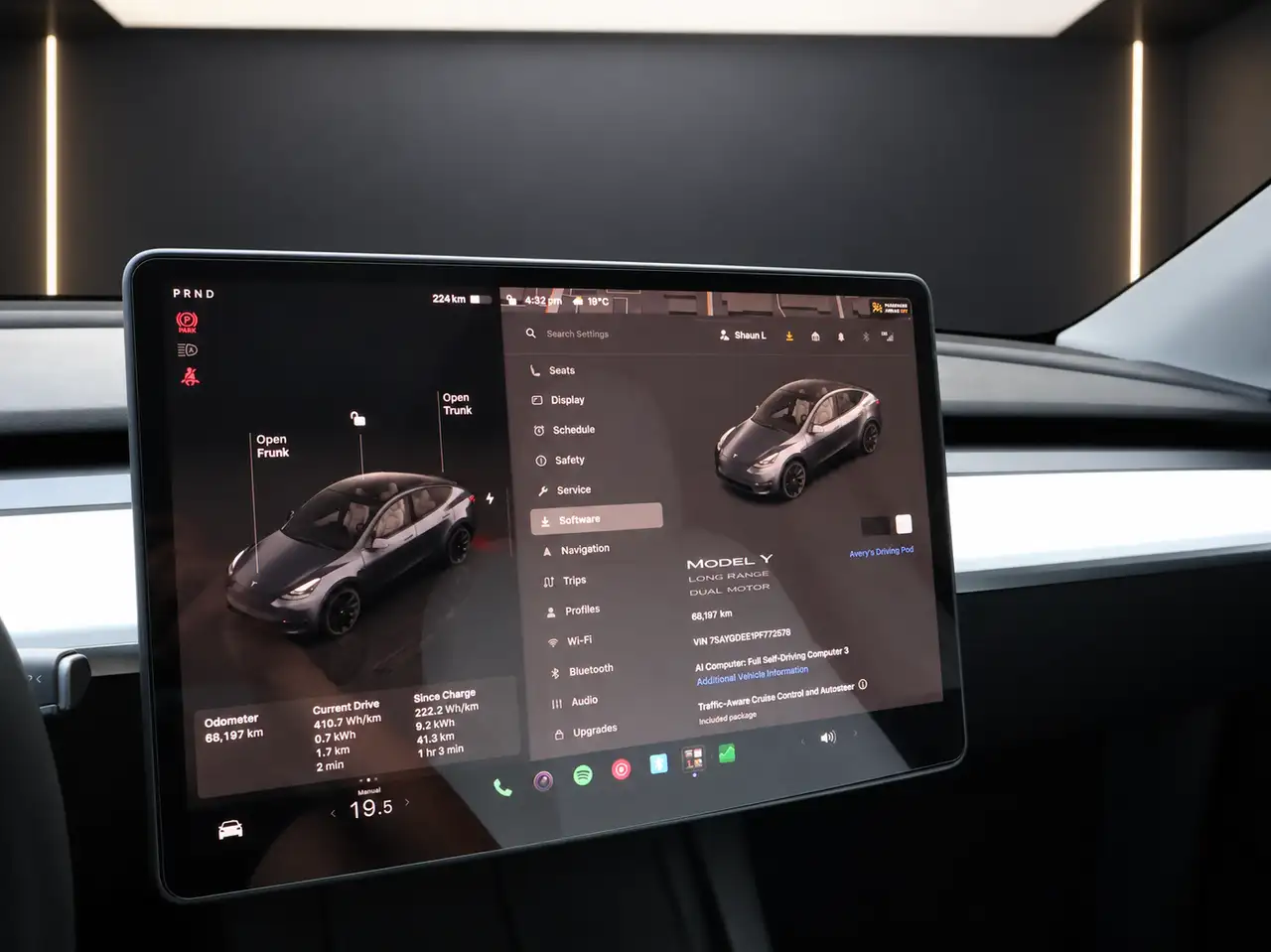 Tesla Model Y - Image 11