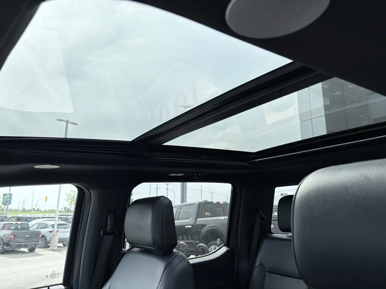 Ford F-150 - Image 13