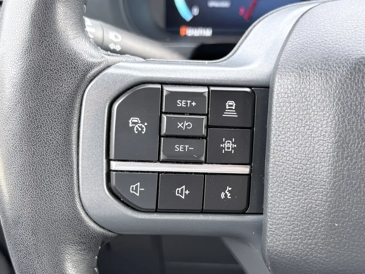 Ford F-150 - Image 19