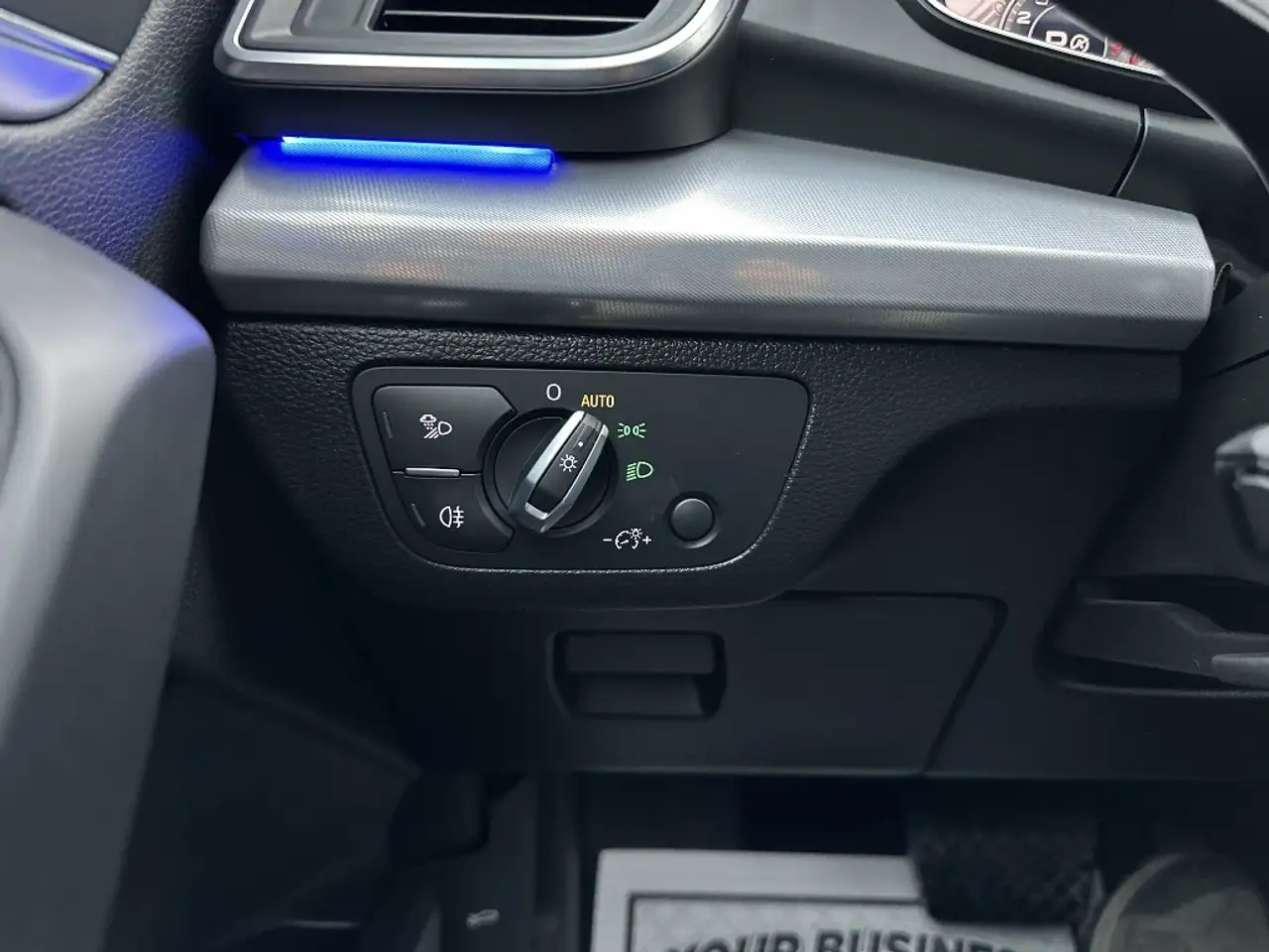 Audi Q5 - Image 28