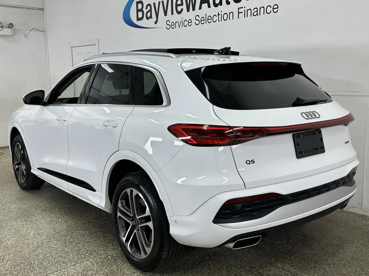 Audi Q5 - Image 5