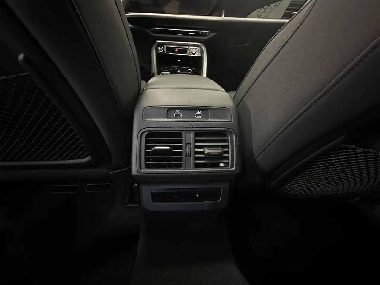 Audi Q5 - Image 11