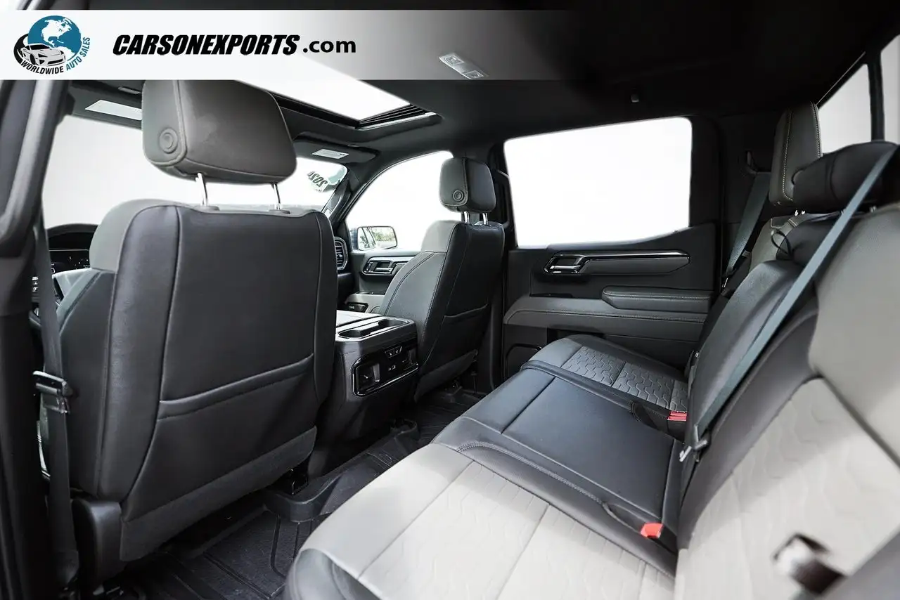 Chevrolet Silverado 1500 - Image 17