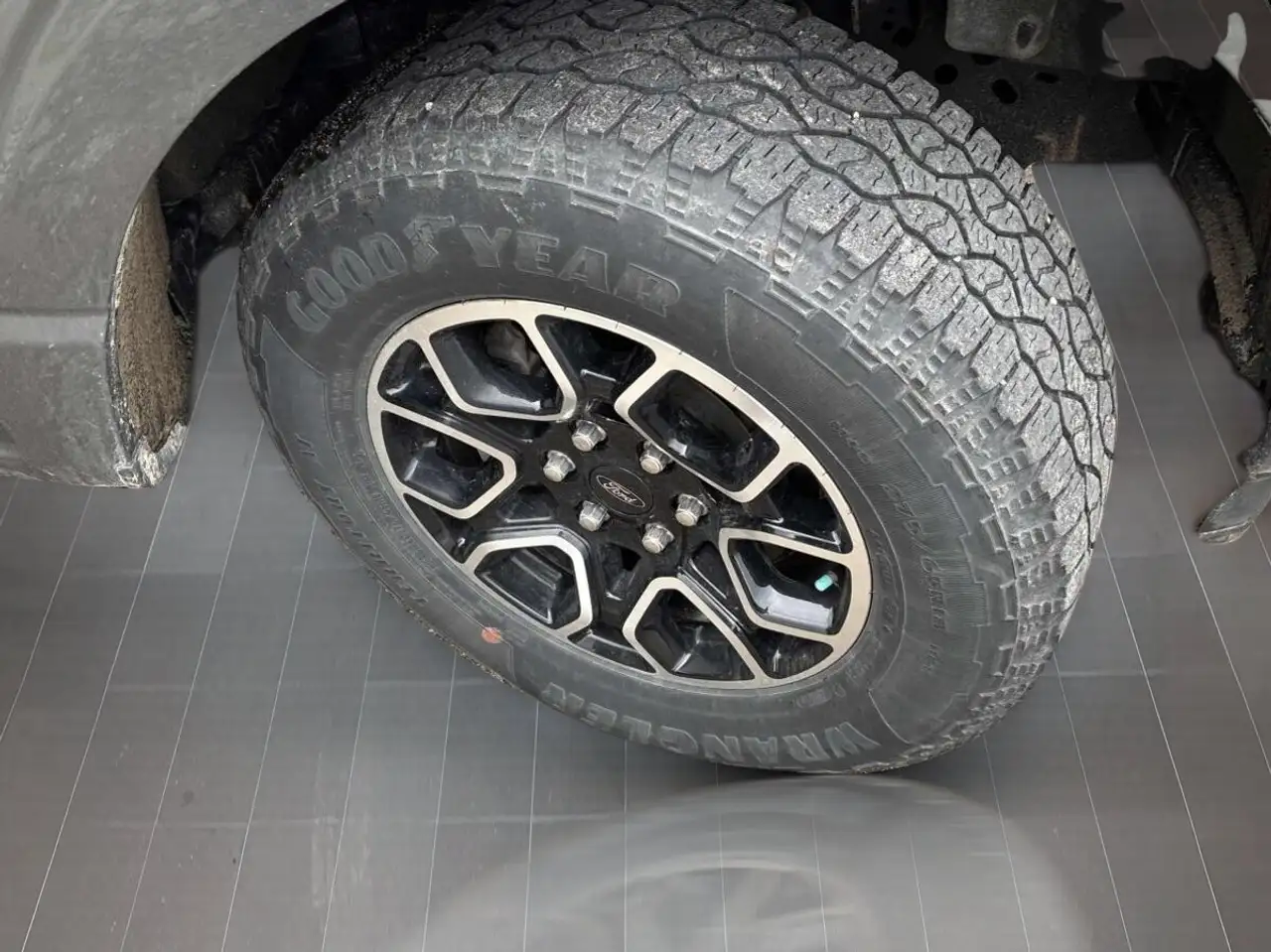 Ford F-150 - Image 6
