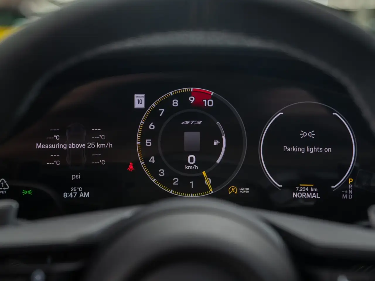Porsche 911 - Image 20