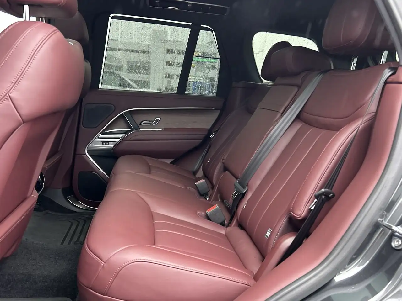 Land Rover Range Rover - Image 32
