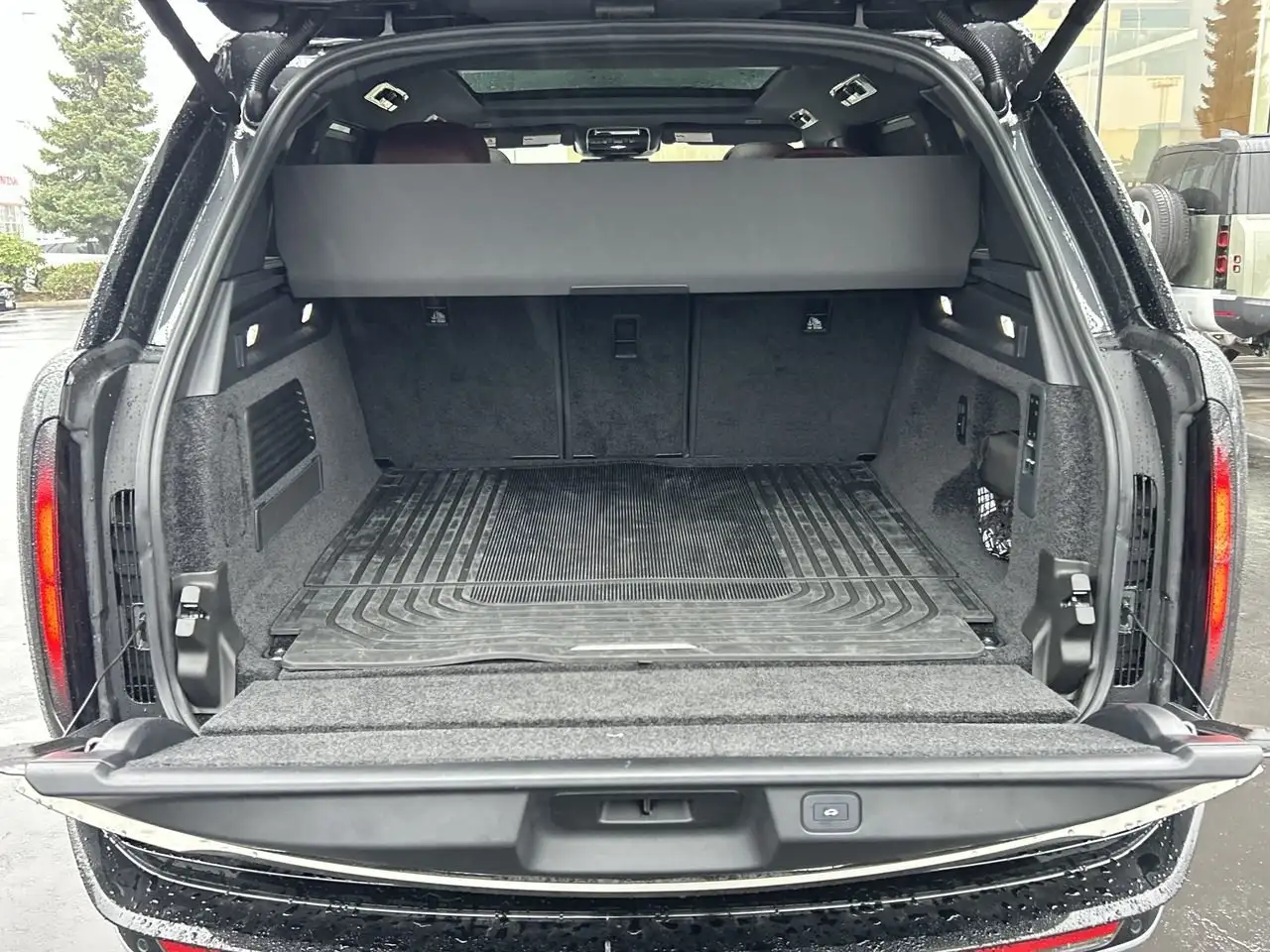 Land Rover Range Rover - Image 28