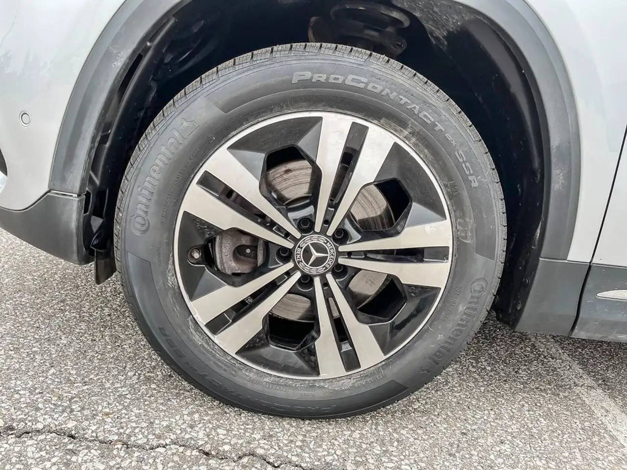 Mercedes-Benz GLA - Image 10