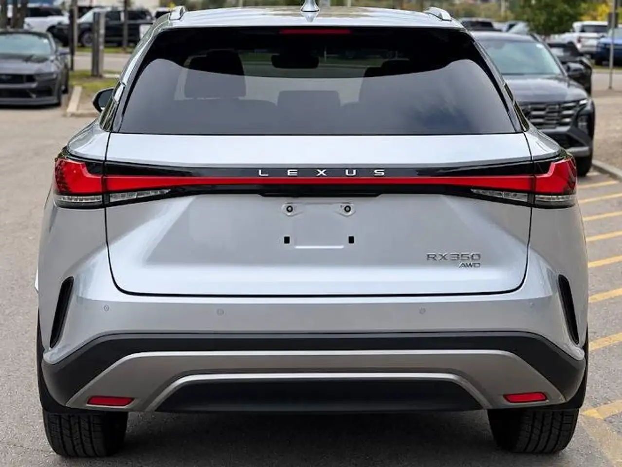 Lexus RX - Image 9