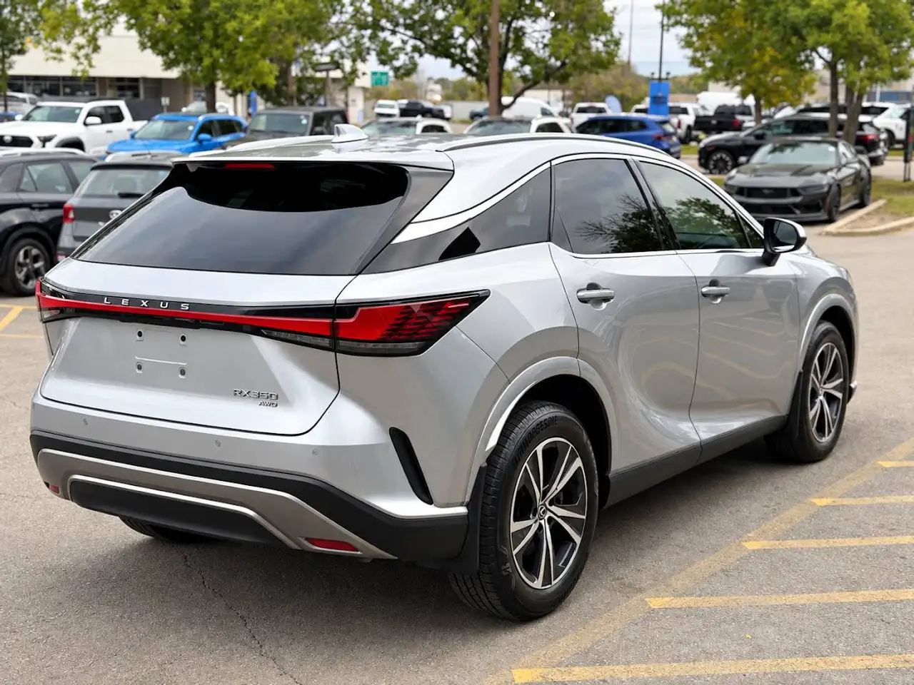 Lexus RX - Image 4