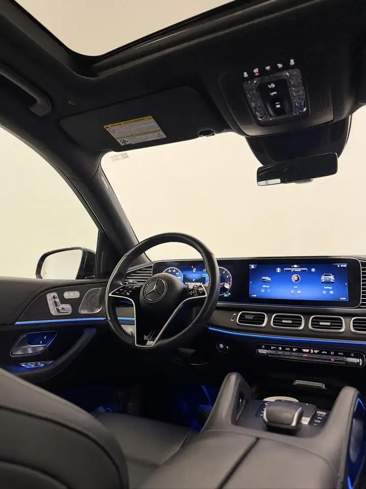 Mercedes-Benz GLE - Image 24