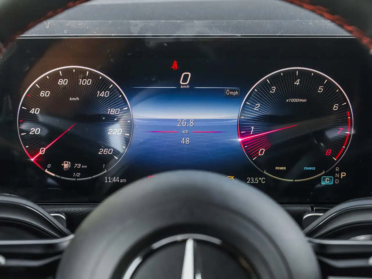 Mercedes-Benz GLB - Image 21