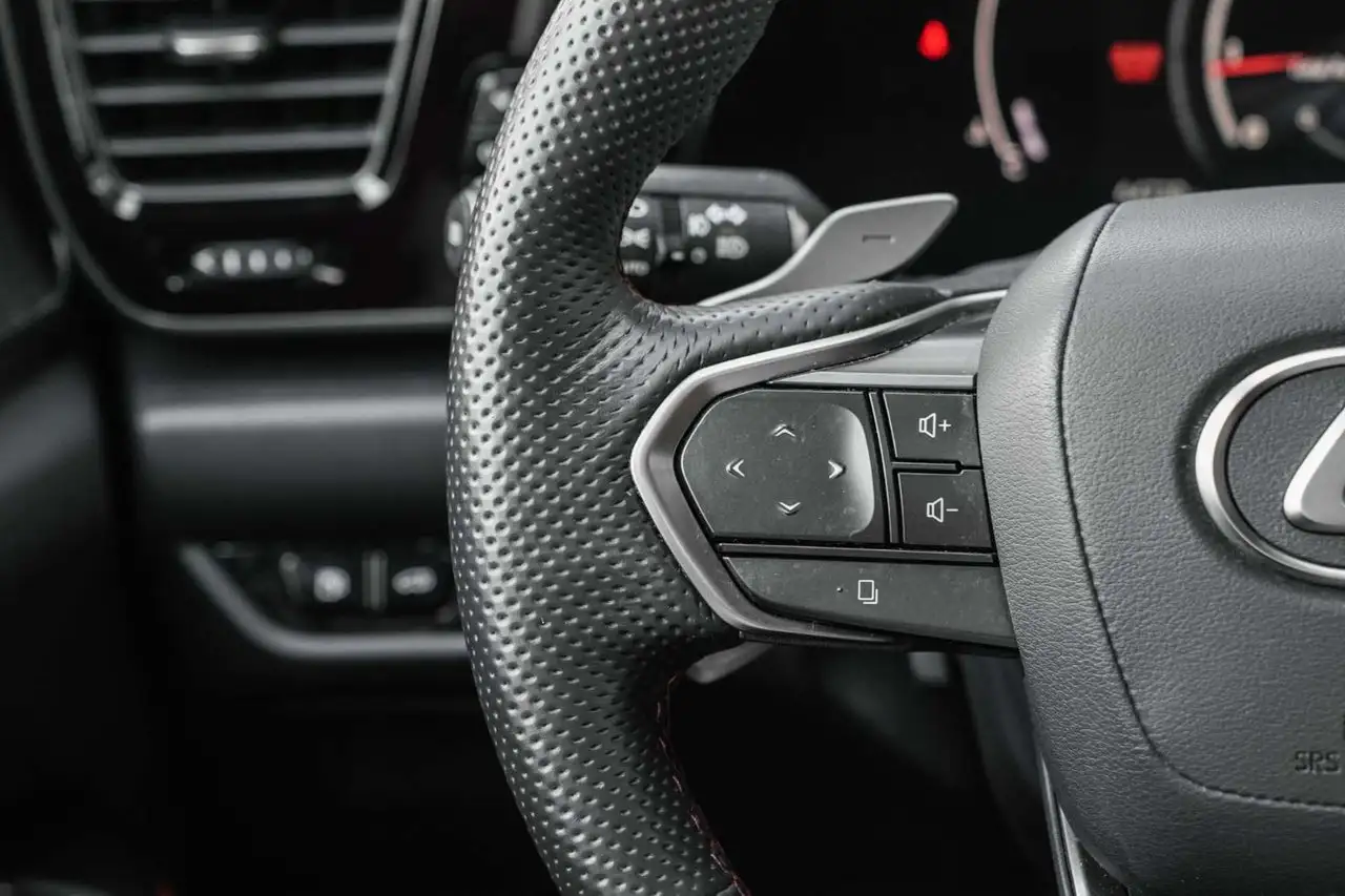 Lexus NX - Image 26
