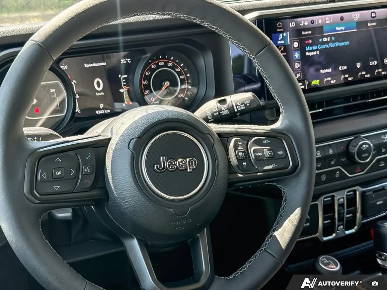 Jeep Wrangler - Image 15