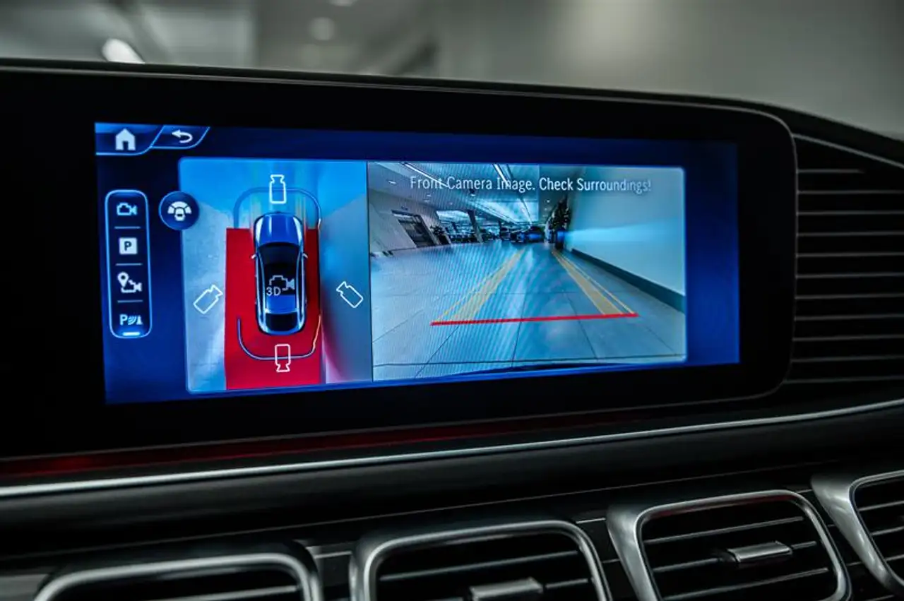 Mercedes-Benz GLE - Image 11