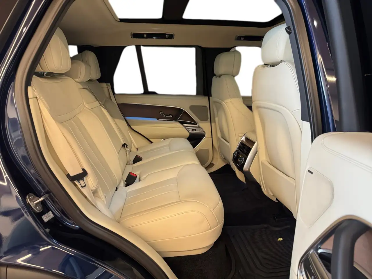 Land Rover Range Rover - Image 30