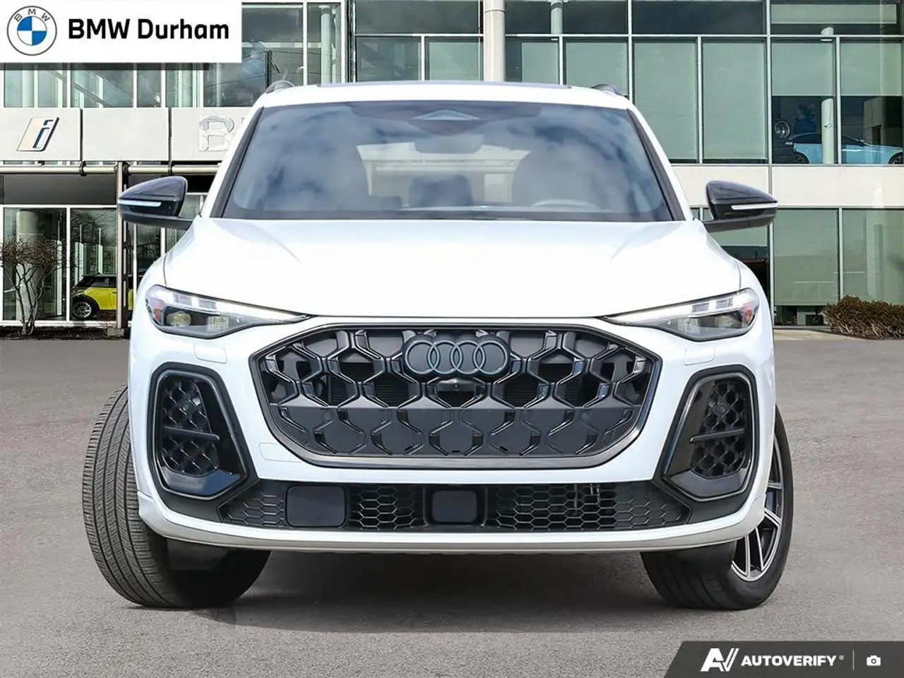Audi Q5 - Image 2
