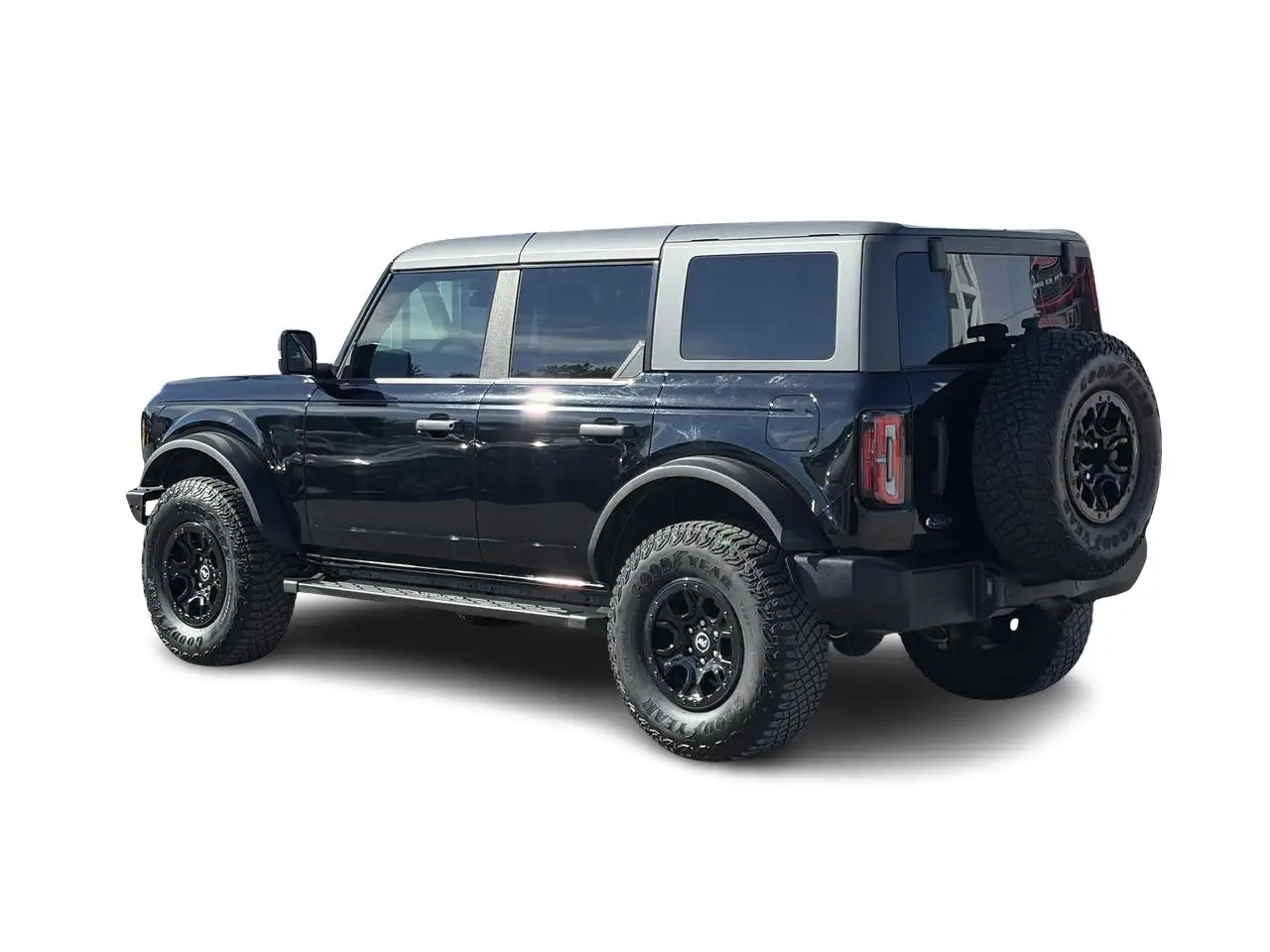 Ford Bronco - Image 9