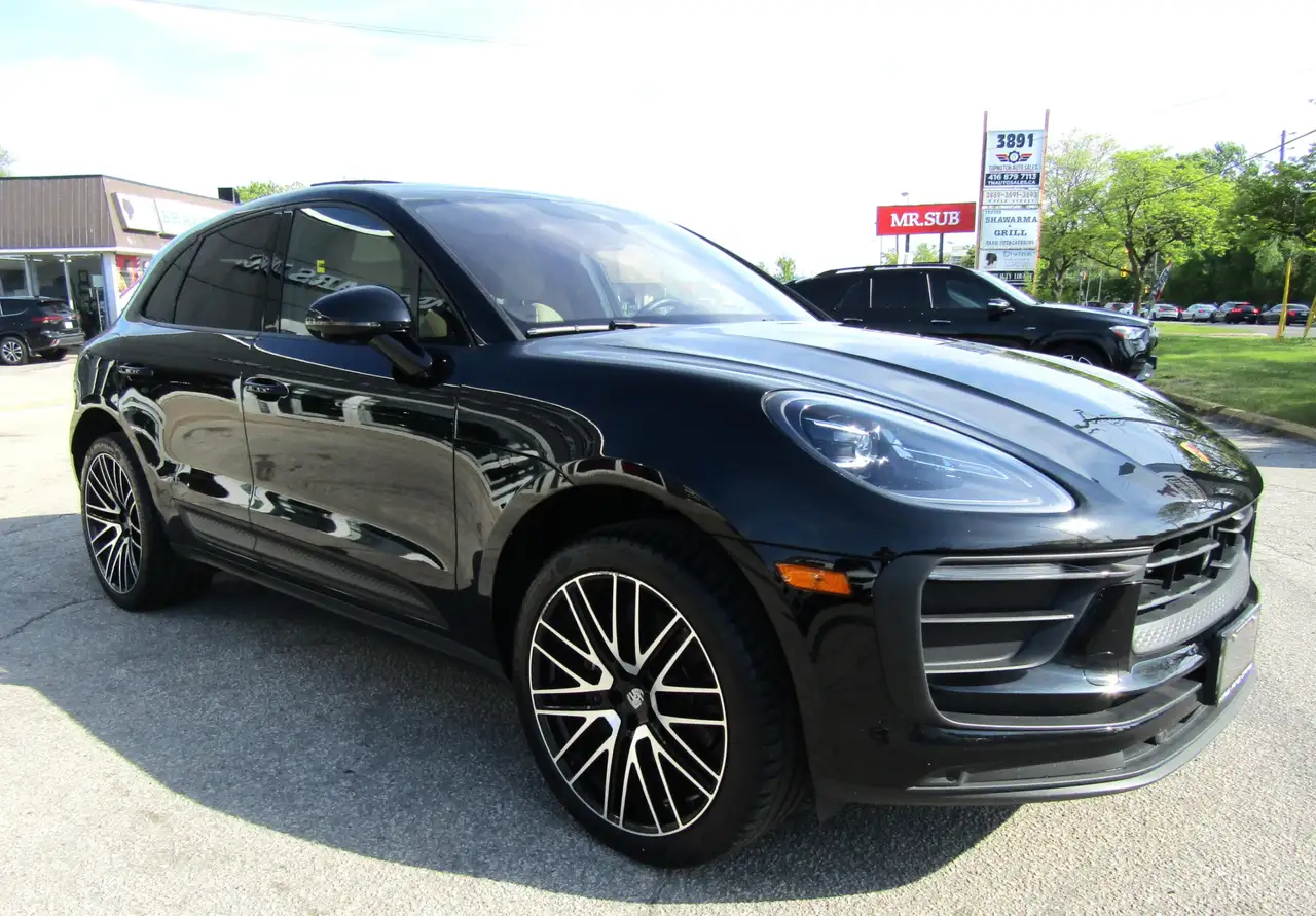 Porsche Macan - Image 9