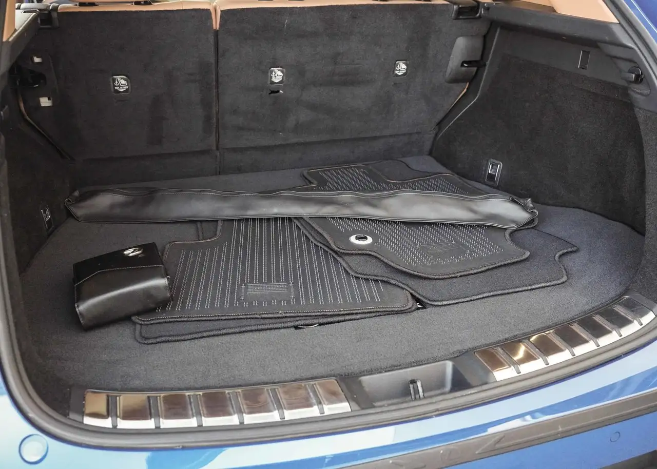 Lexus NX 350 - Image 35