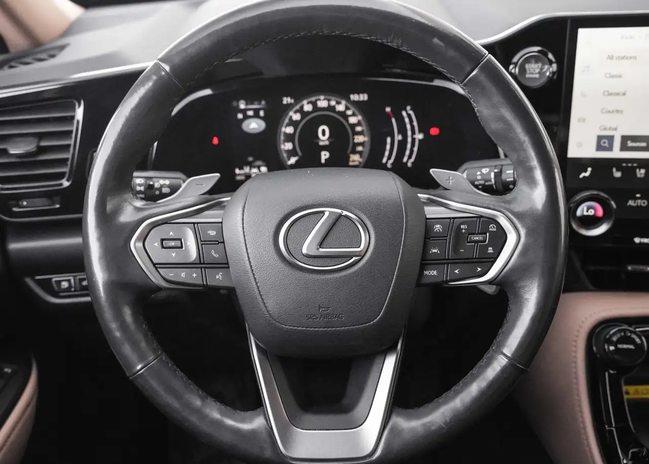 Lexus NX 350 - Image 15