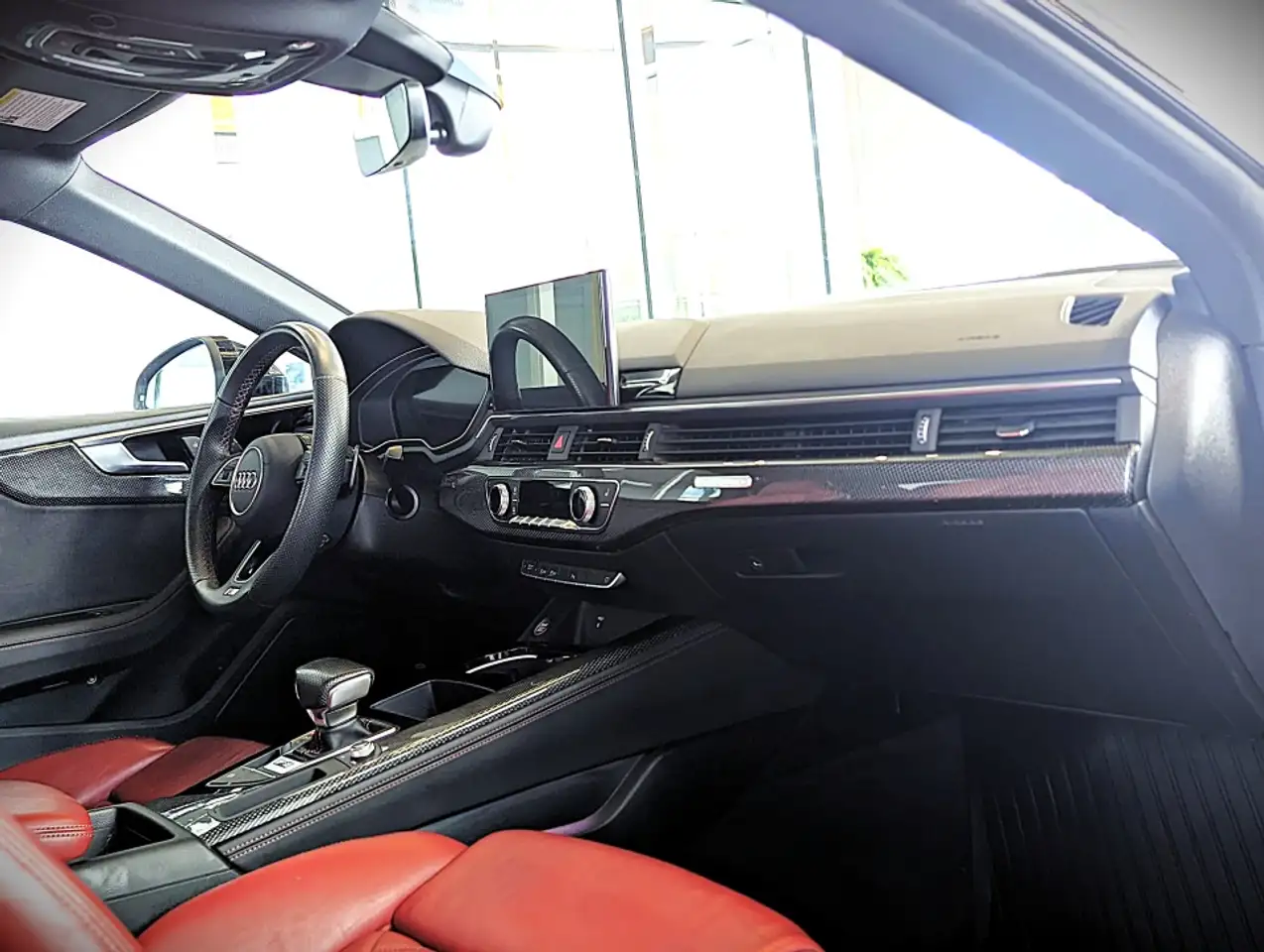 Audi S5 - Image 26
