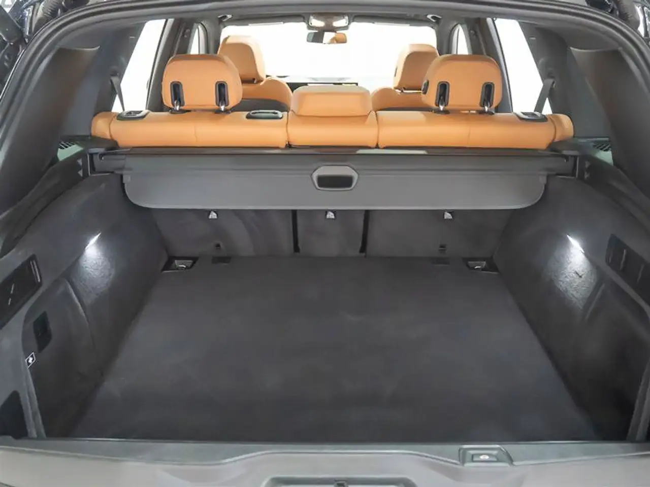 BMW X5 - Image 14
