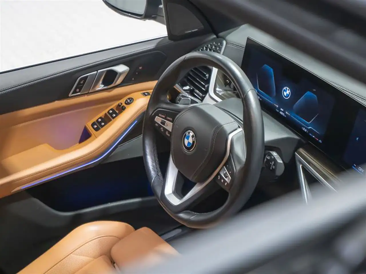 BMW X5 - Image 15