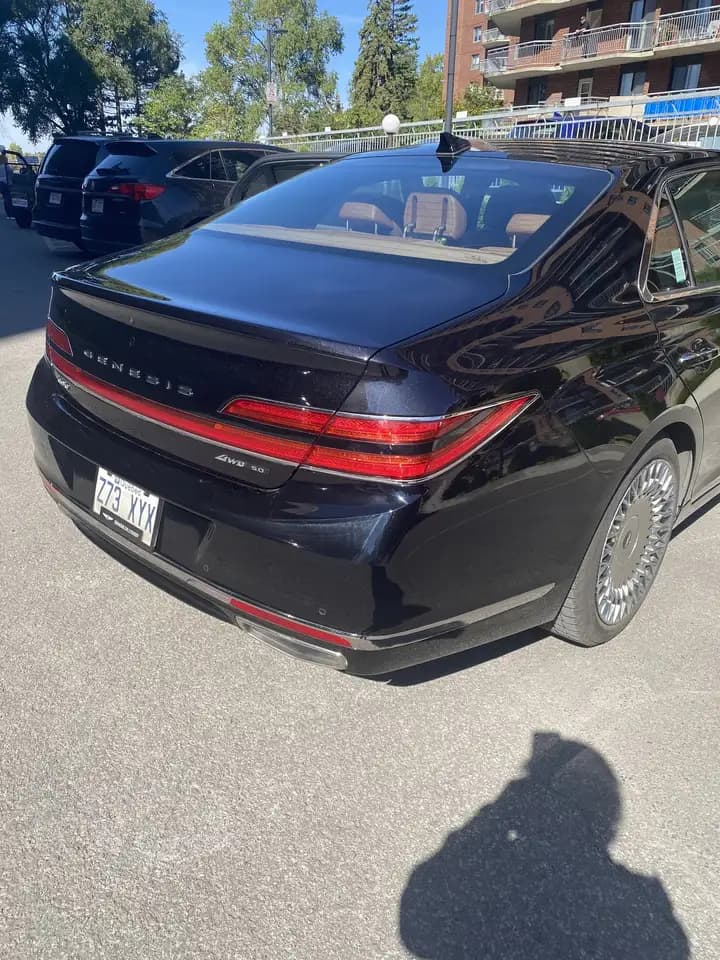 Genesis G90 - Image 4