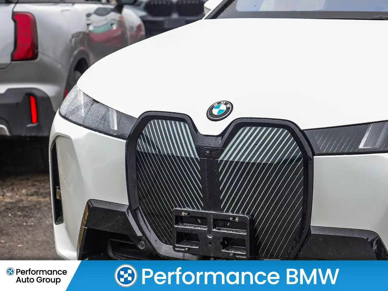 BMW iX - Image 12