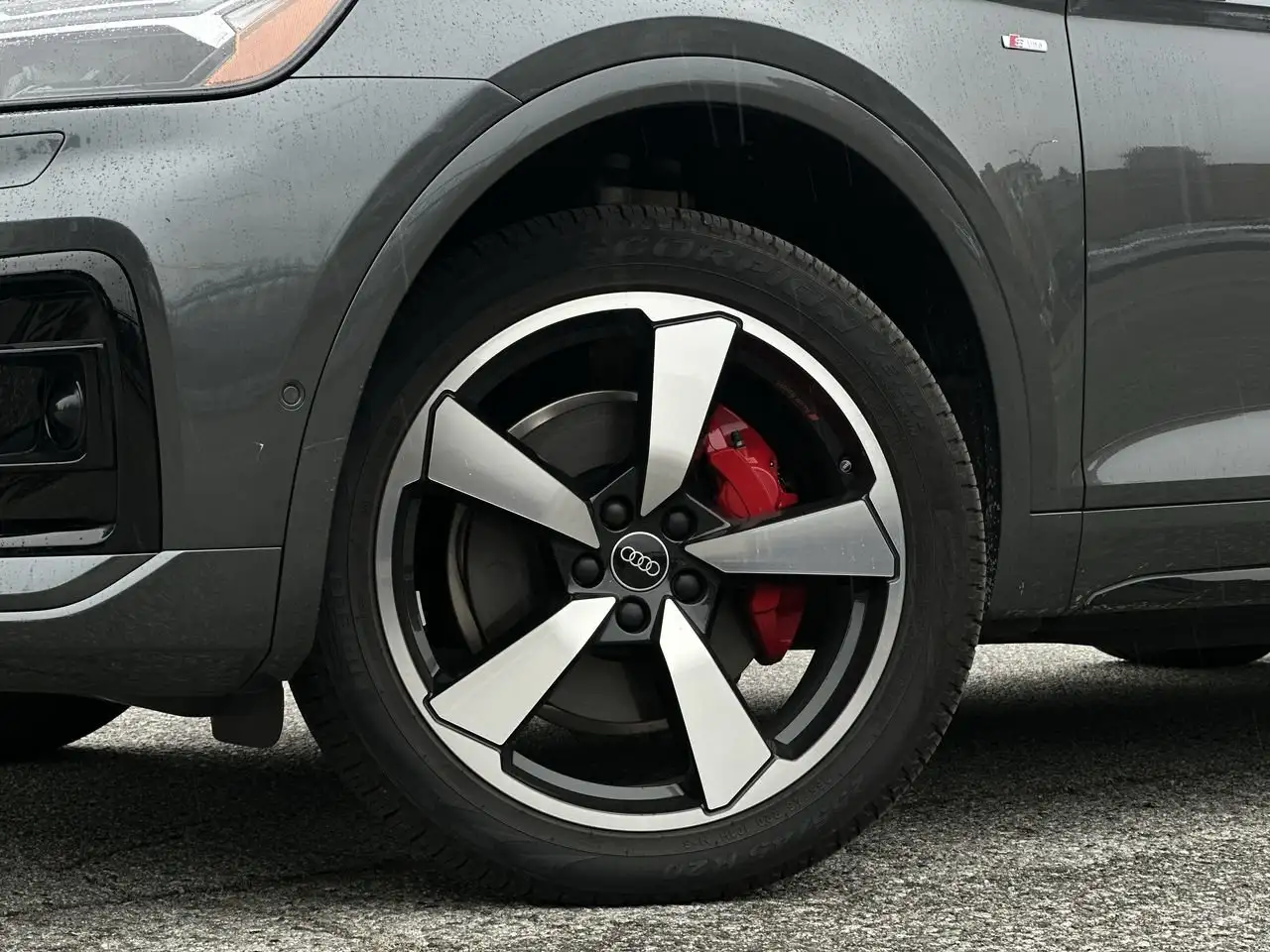 Audi Q5 - Image 18