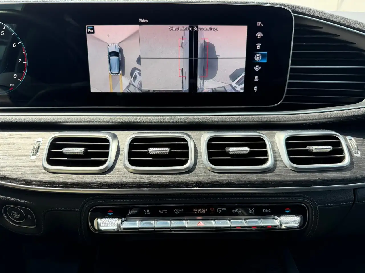 Mercedes-Benz GLE - Image 12