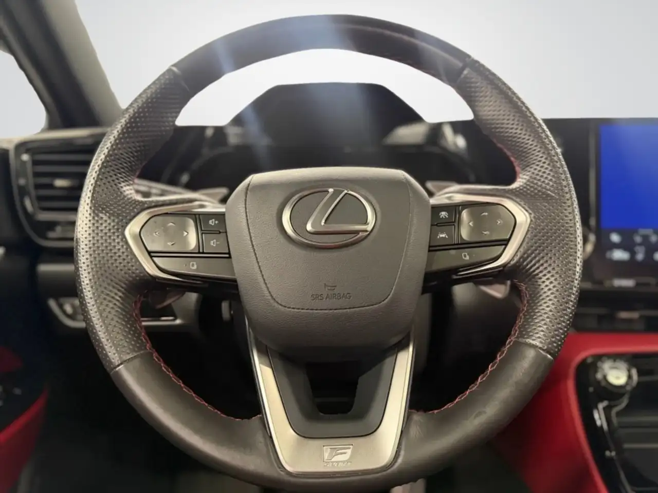 Lexus NX - Image 13