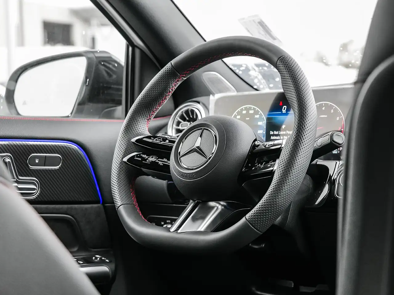 Mercedes-Benz GLA - Image 17