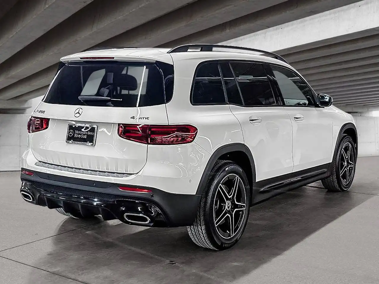 Mercedes-Benz GLB - Image 5