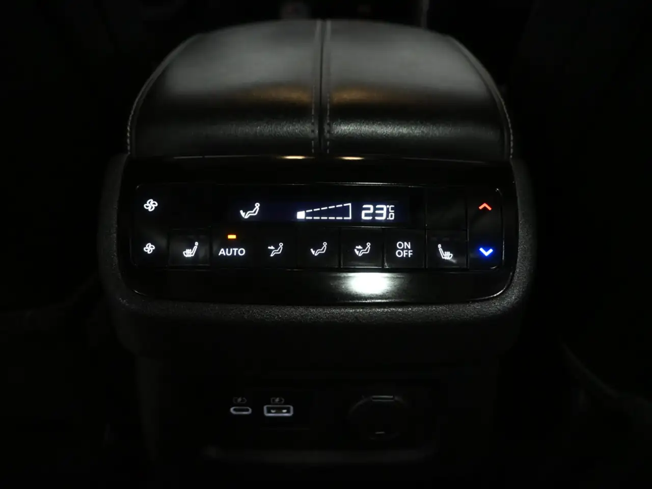 Infiniti QX60 - Image 23