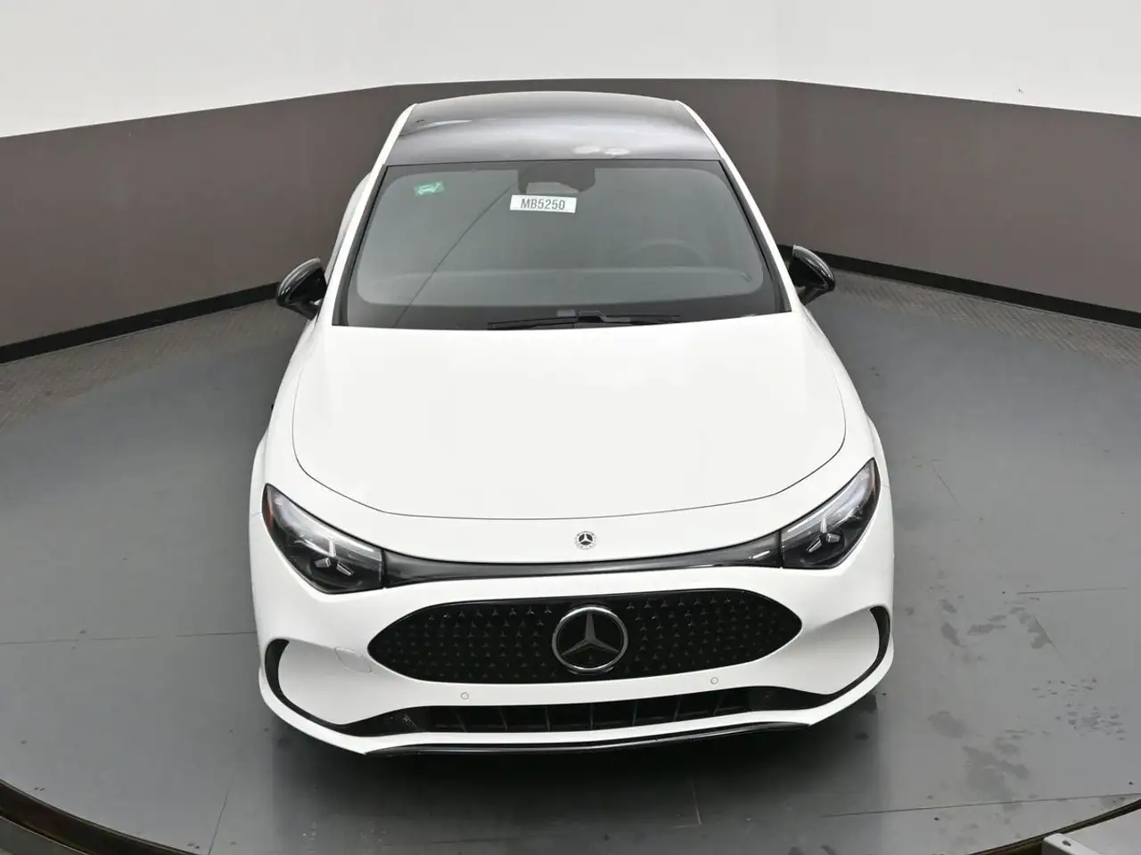 Mercedes-Benz CLA - Image 49
